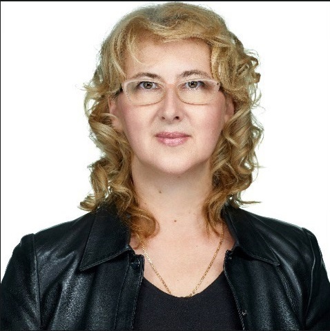 аа