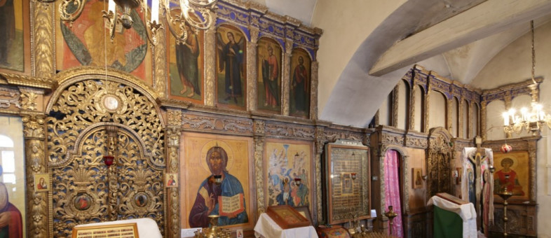 Церковь Богоявления с приделом преподобного Ферапонта – домовой храм патриарха Никона.